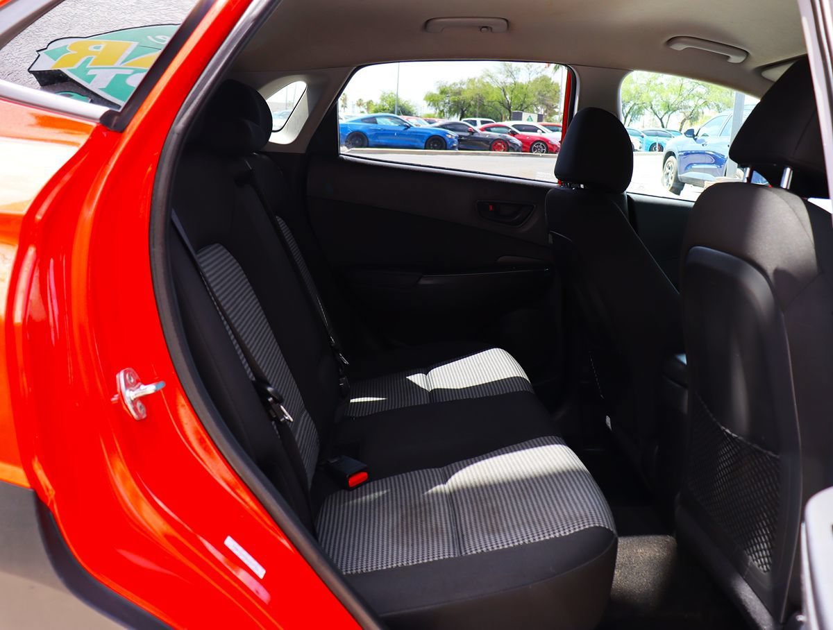 Used 2019 Hyundai Kona SEL w/ Cargo Package FWD image 27