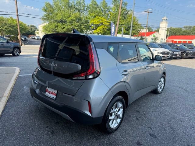 Used 2024 Kia Soul LX w/ Option Group 015 FWD image 20