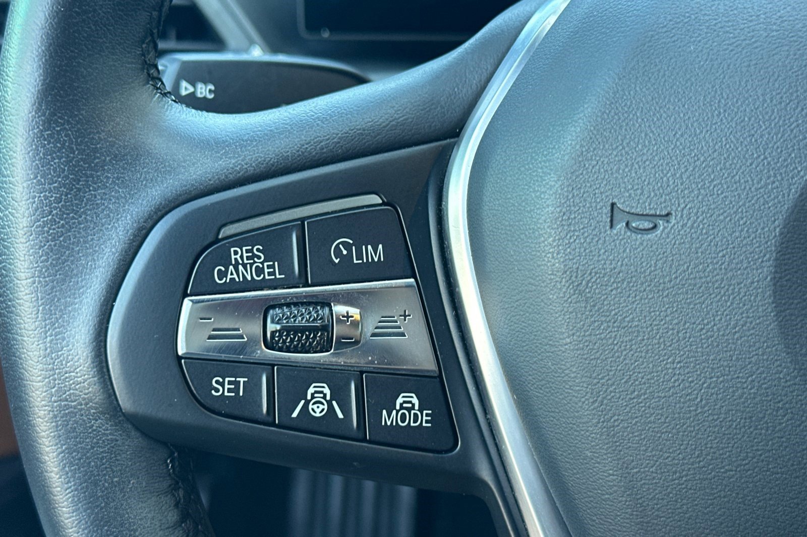 Used 2023 BMW i4 eDrive35 image 30