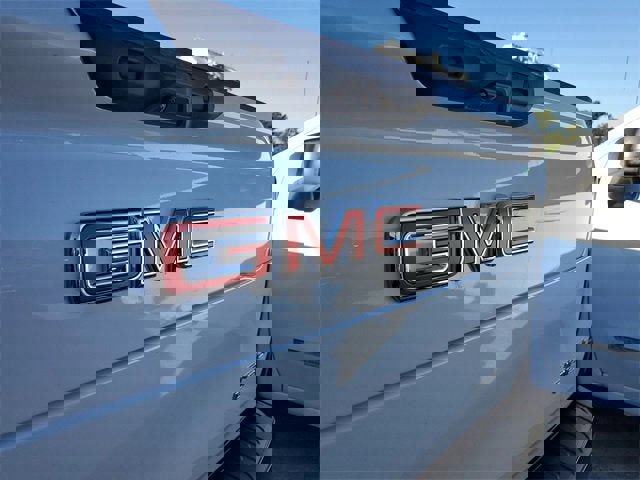 New 2026 GMC Sierra EV Denali image 7