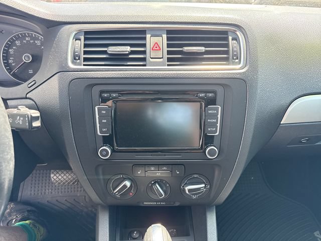 Used 2014 Volkswagen Jetta SE FWD image 20