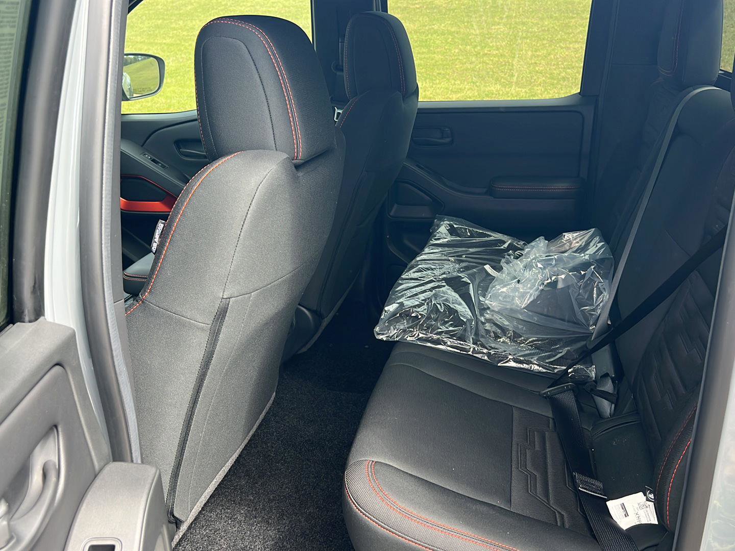 New 2026 Nissan Frontier Pro-X w/ Pro-X Convenience Package RWD image 11