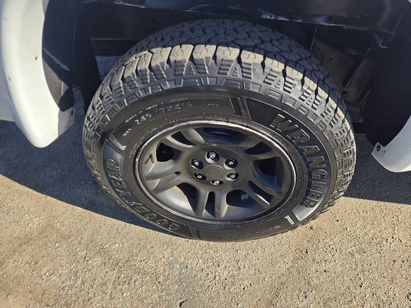 Used 2003 Dodge Dakota SLT image 29