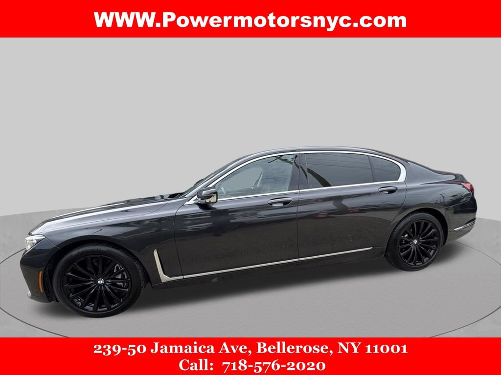 Used 2022 BMW 740i xDrive AWD/4WD image 2