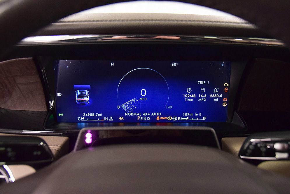 Used 2022 Lincoln Navigator Reserve image 16