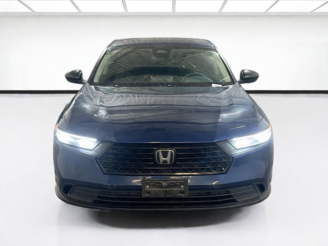 Used 2025 Honda Accord SE image 2