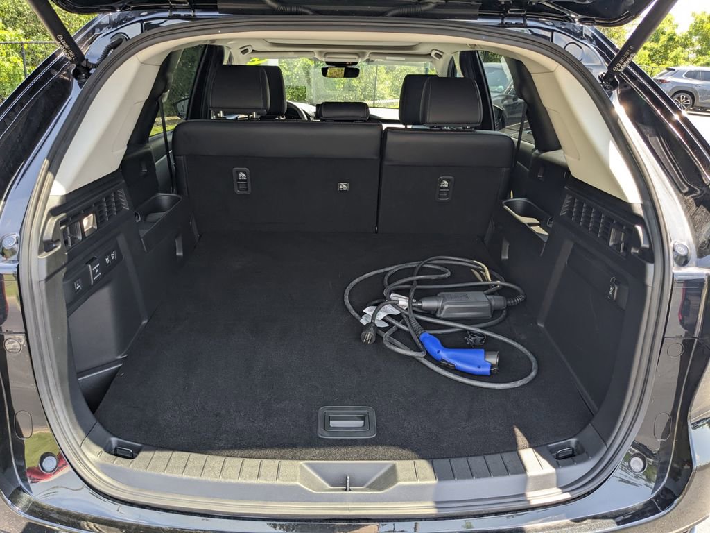 Certified 2025 MAZDA CX-70 Plug-In Hybrid w/ Premium Pkg image 14