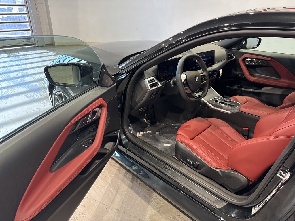 Used 2025 BMW 230i xDrive Coupe w/ Premium Package image 16