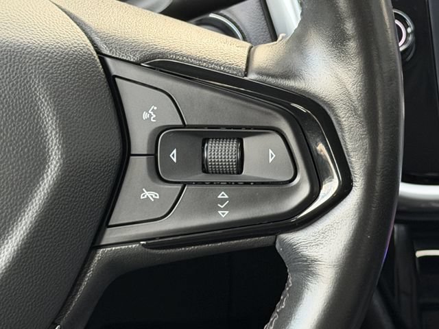 Certified 2023 Chevrolet Bolt EUV LT w/ Convenience Package FWD image 17