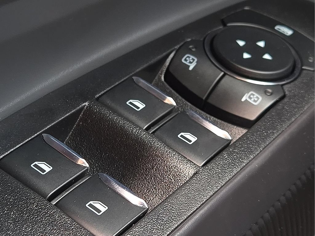 New 2026 Ford Maverick Lobo AWD/4WD image 16