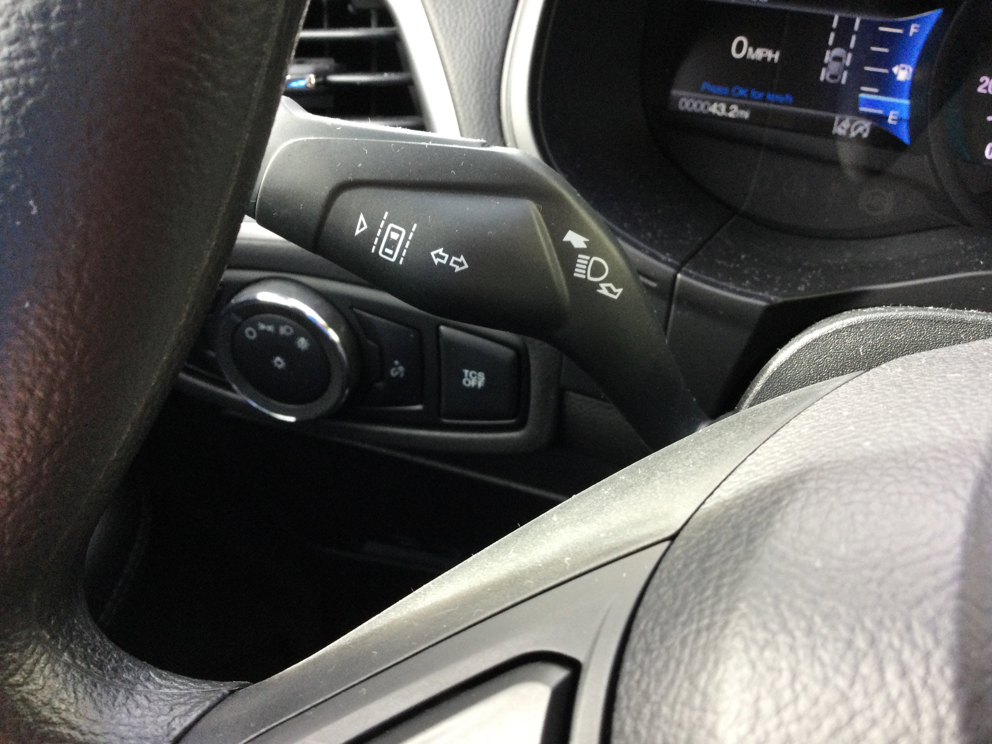 New 2024 Ford Edge SE w/ Black Appearance Package image 16