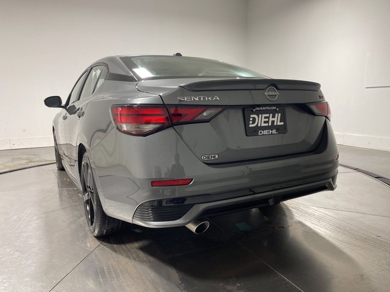 Used 2024 Nissan Sentra SR w/ SR Premium Package image 5