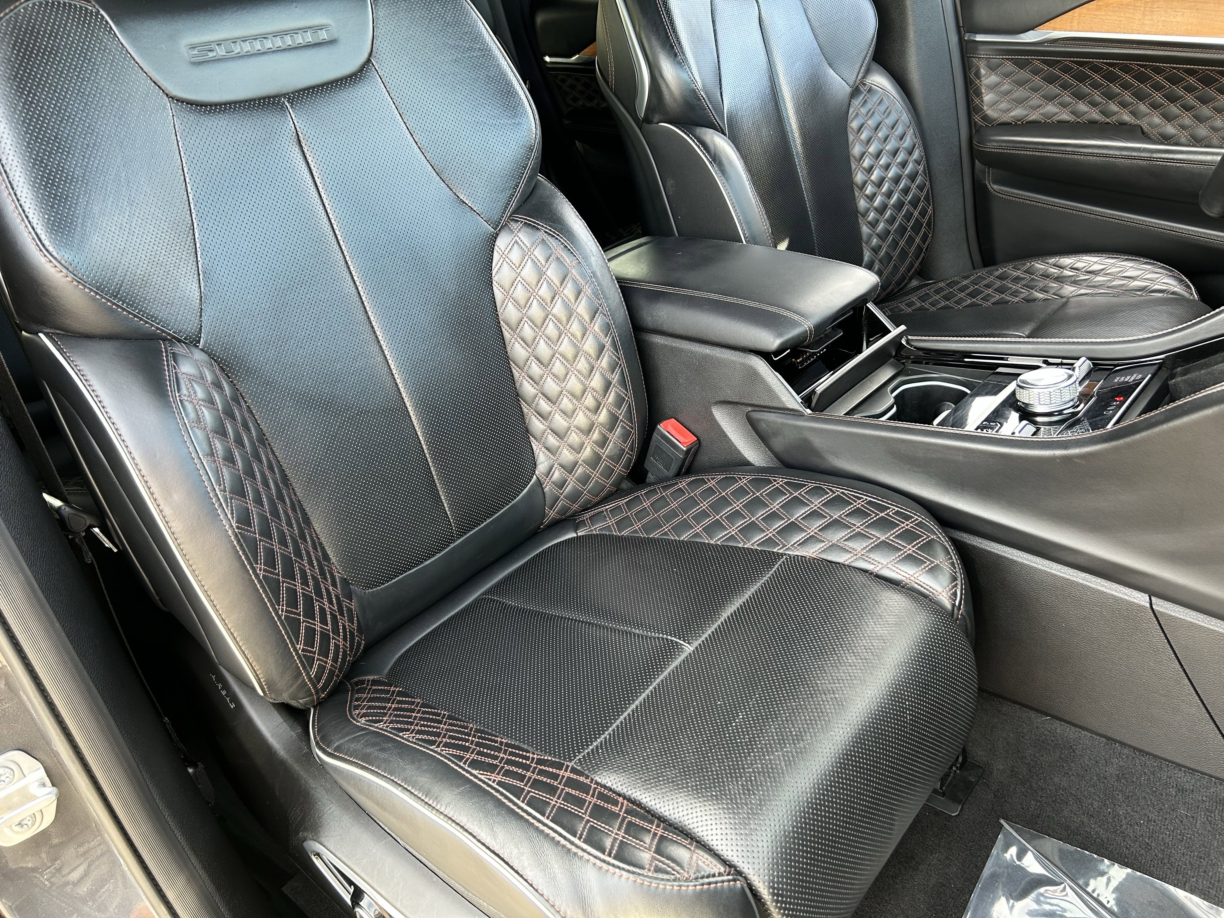 Used 2022 Jeep Grand Cherokee Summit image 10