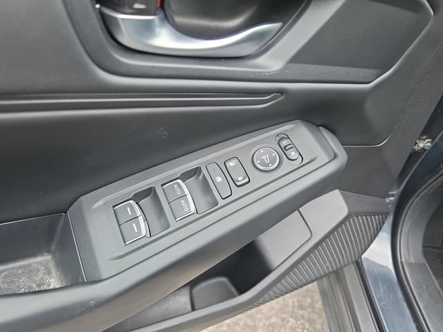 Used 2023 Honda Accord EX image 17