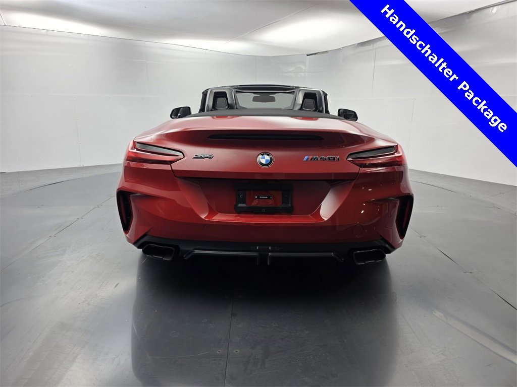 Used 2025 BMW Z4 M40i w/ Edition image 5