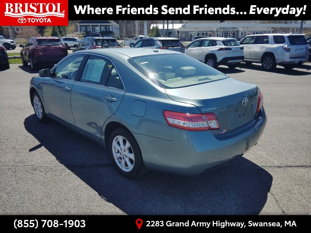 Used 2011 Toyota Camry LE w/ LE Extra-Value Pkg FWD image 5