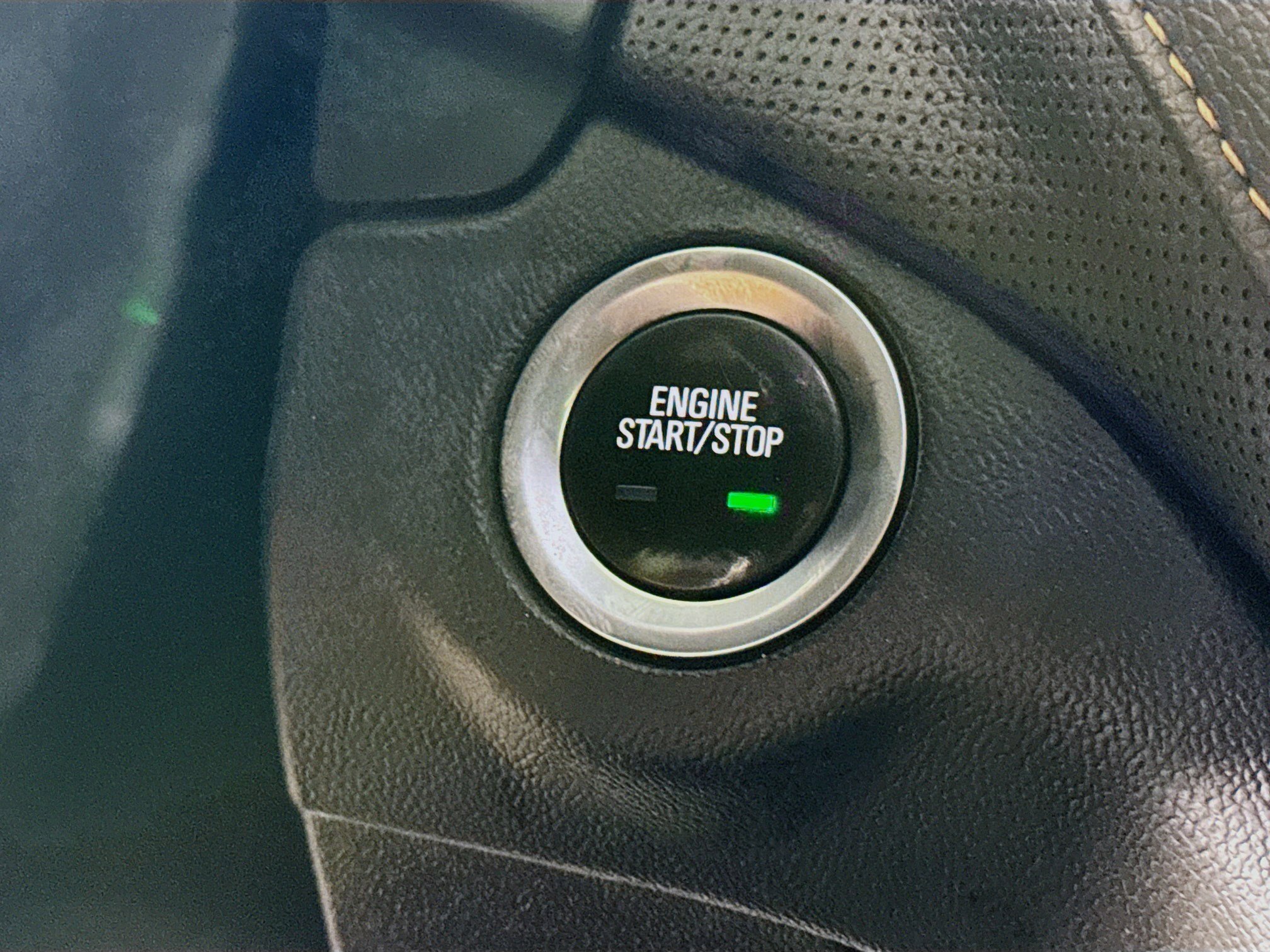 Used 2020 Chevrolet Equinox Premier w/ Premier Redline Edition image 21