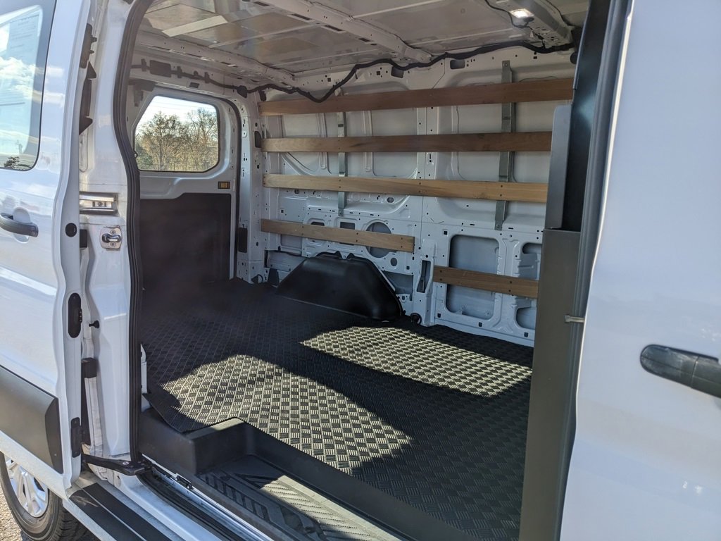 Used 2024 Ford Transit 250 Low Roof w/ Exterior Upgrade Package image 34