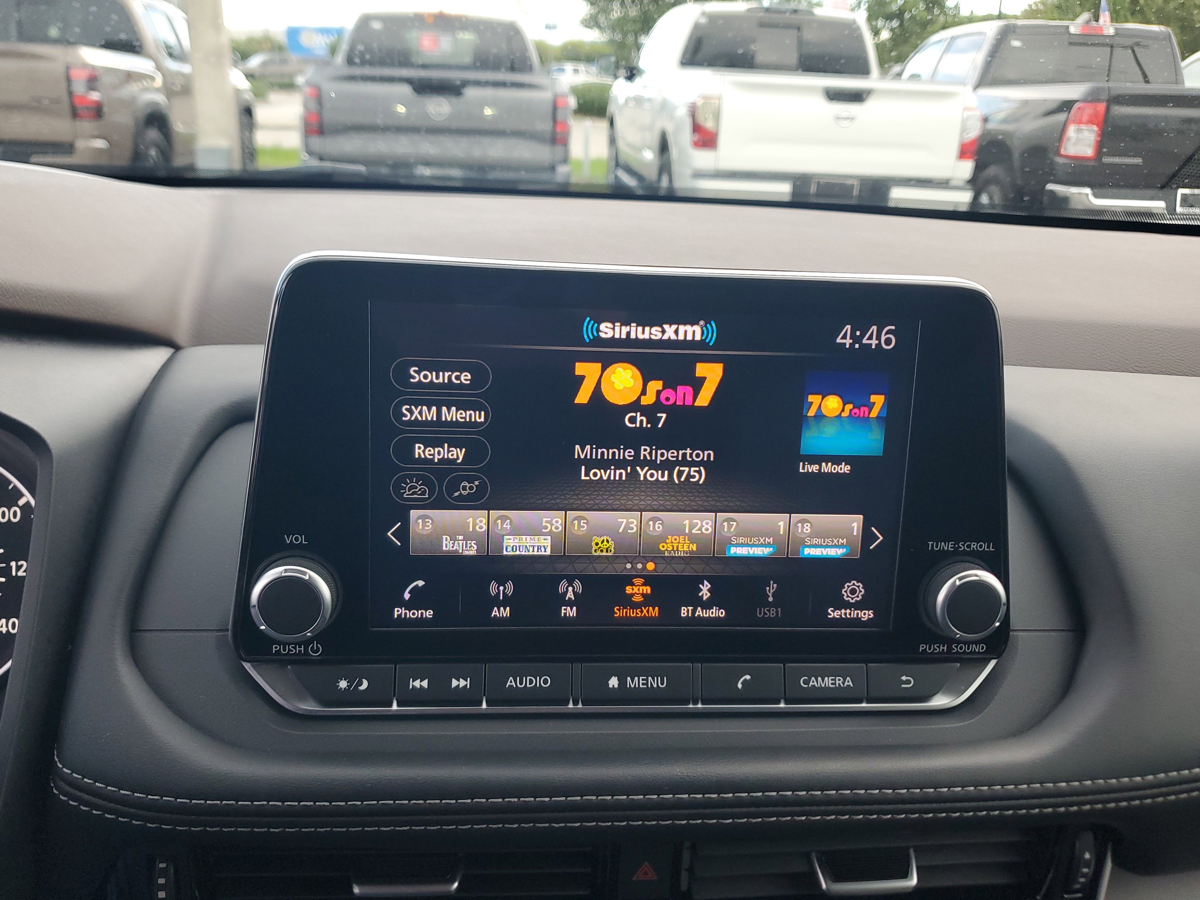 Certified 2022 Nissan Rogue SV image 23