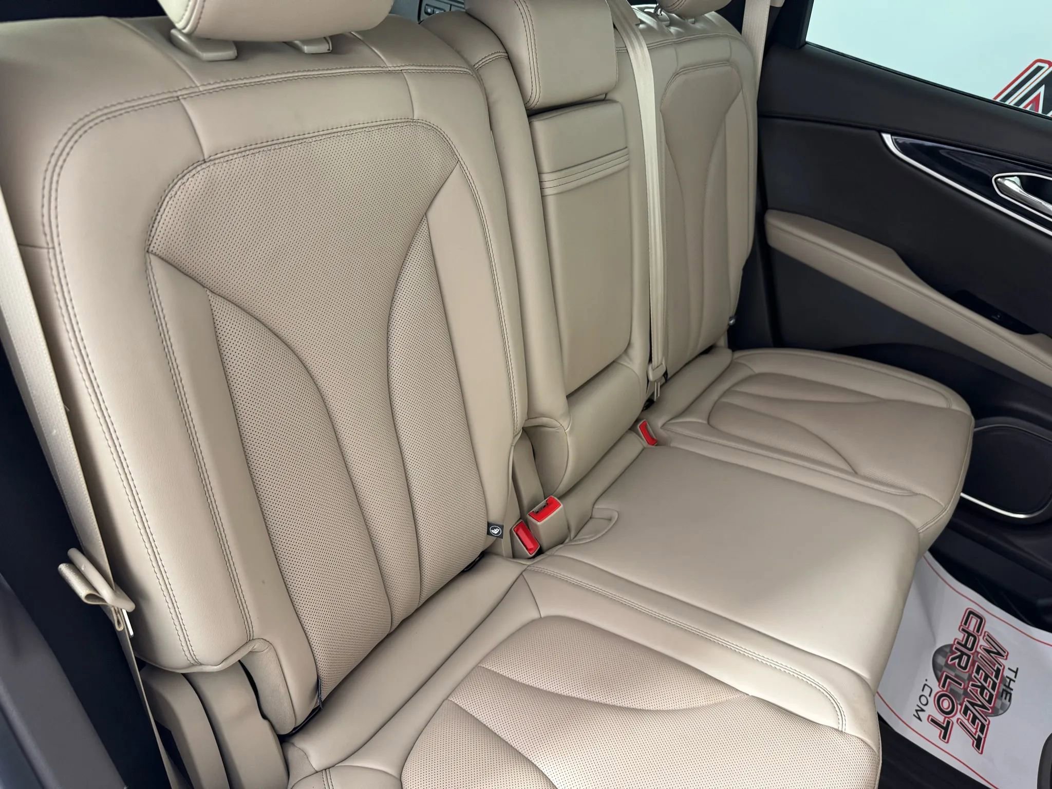 Used 2023 Lincoln Nautilus Reserve image 38