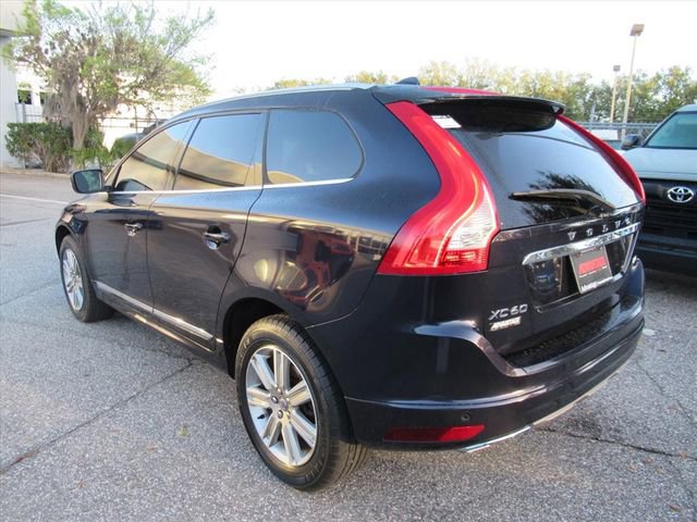 Used 2017 Volvo XC60 T5 Inscription image 5