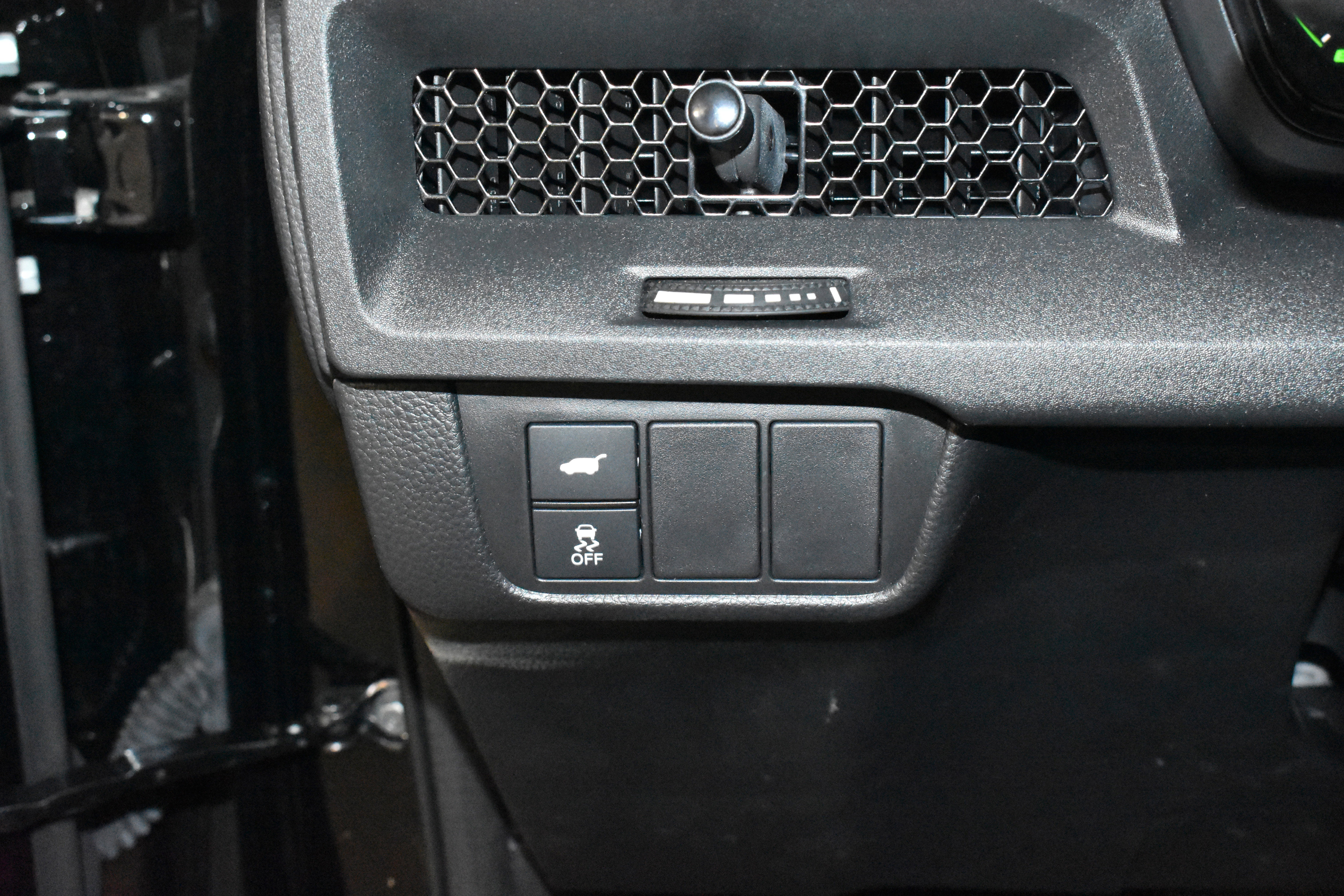 Certified 2025 Honda CR-V Sport-L image 15