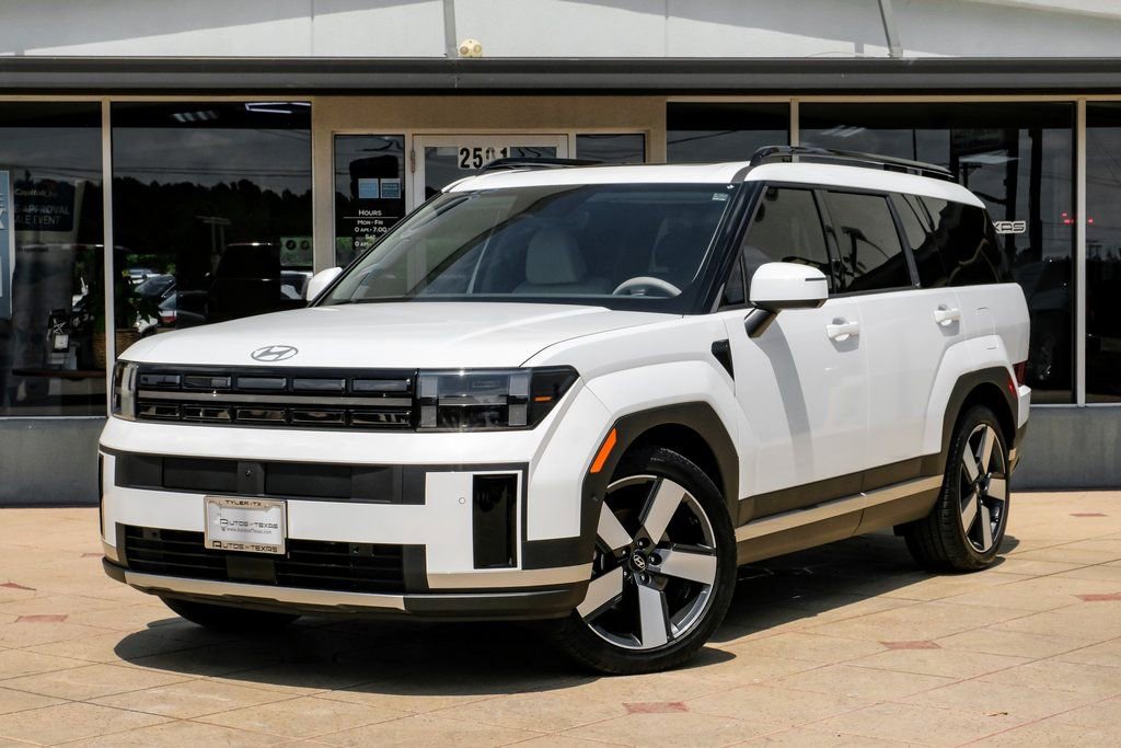 Used 2024 Hyundai Santa Fe Limited image 8