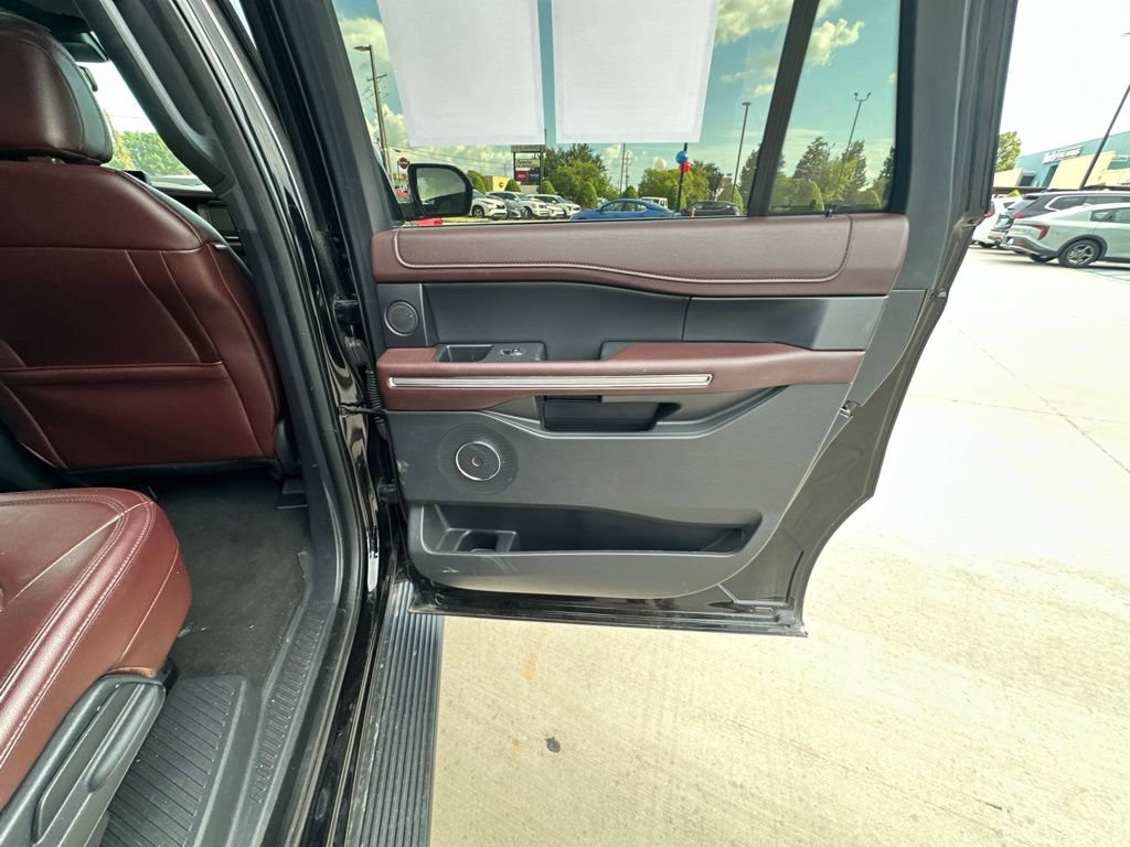 Used 2024 Ford Expedition Max Limited RWD image 36