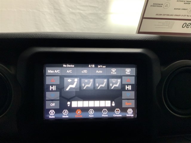 Used 2018 Jeep Wrangler Unlimited Sport S image 29