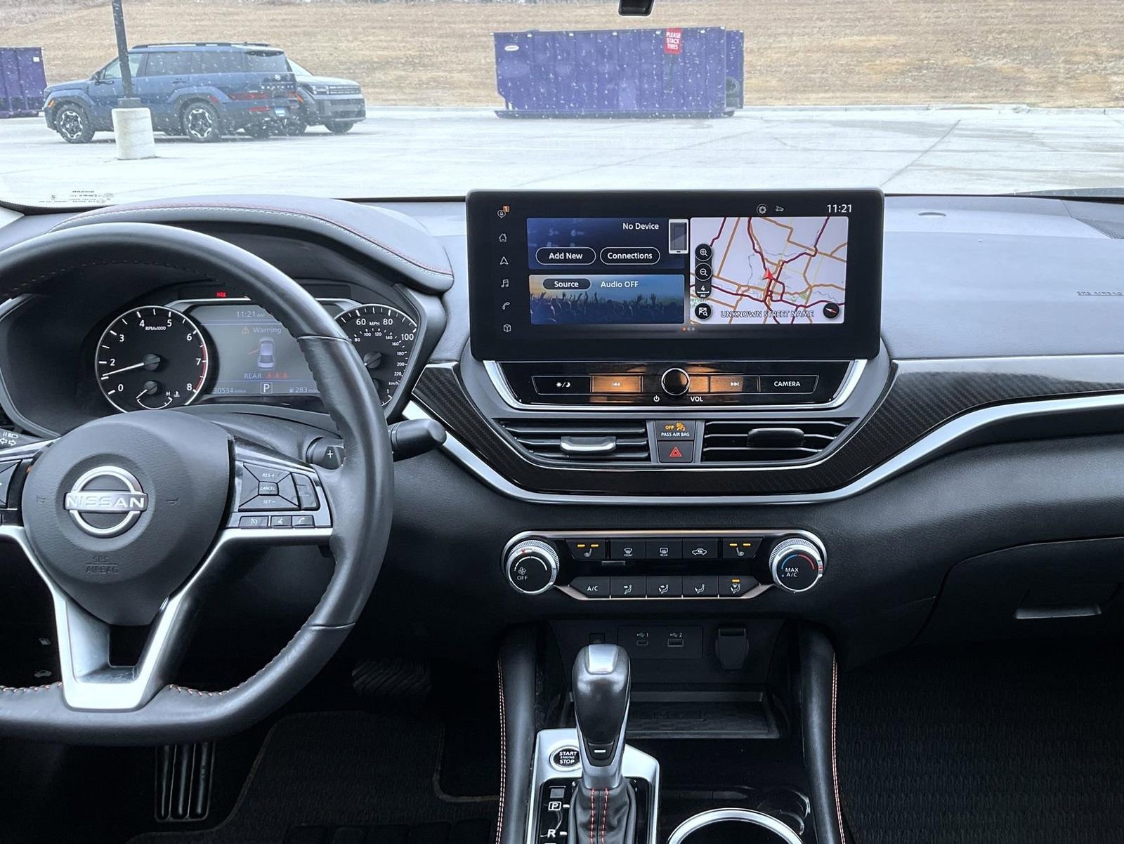 Used 2023 Nissan Altima 2.5 SR w/ SR Premium Package AWD/4WD image 13