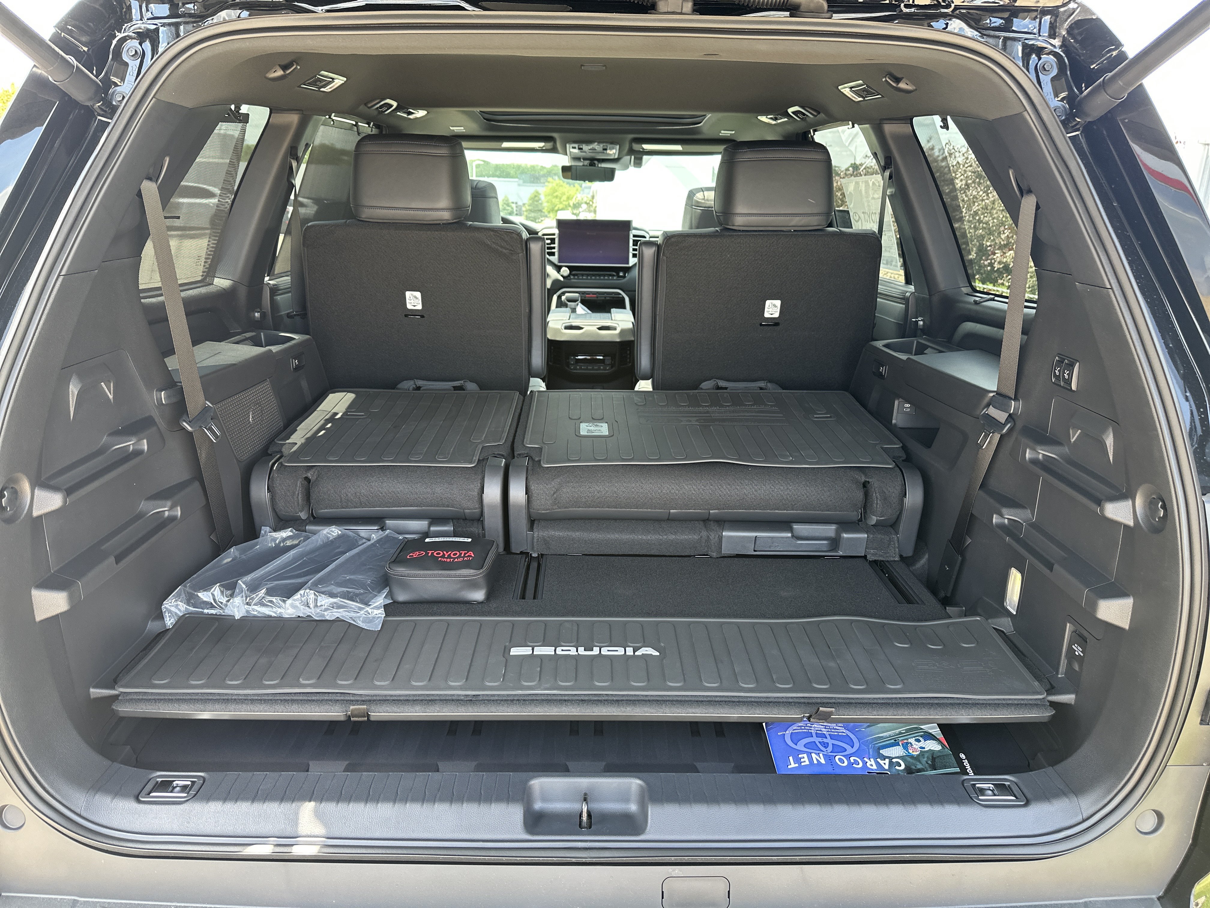 New 2026 Toyota Sequoia Platinum AWD/4WD image 30