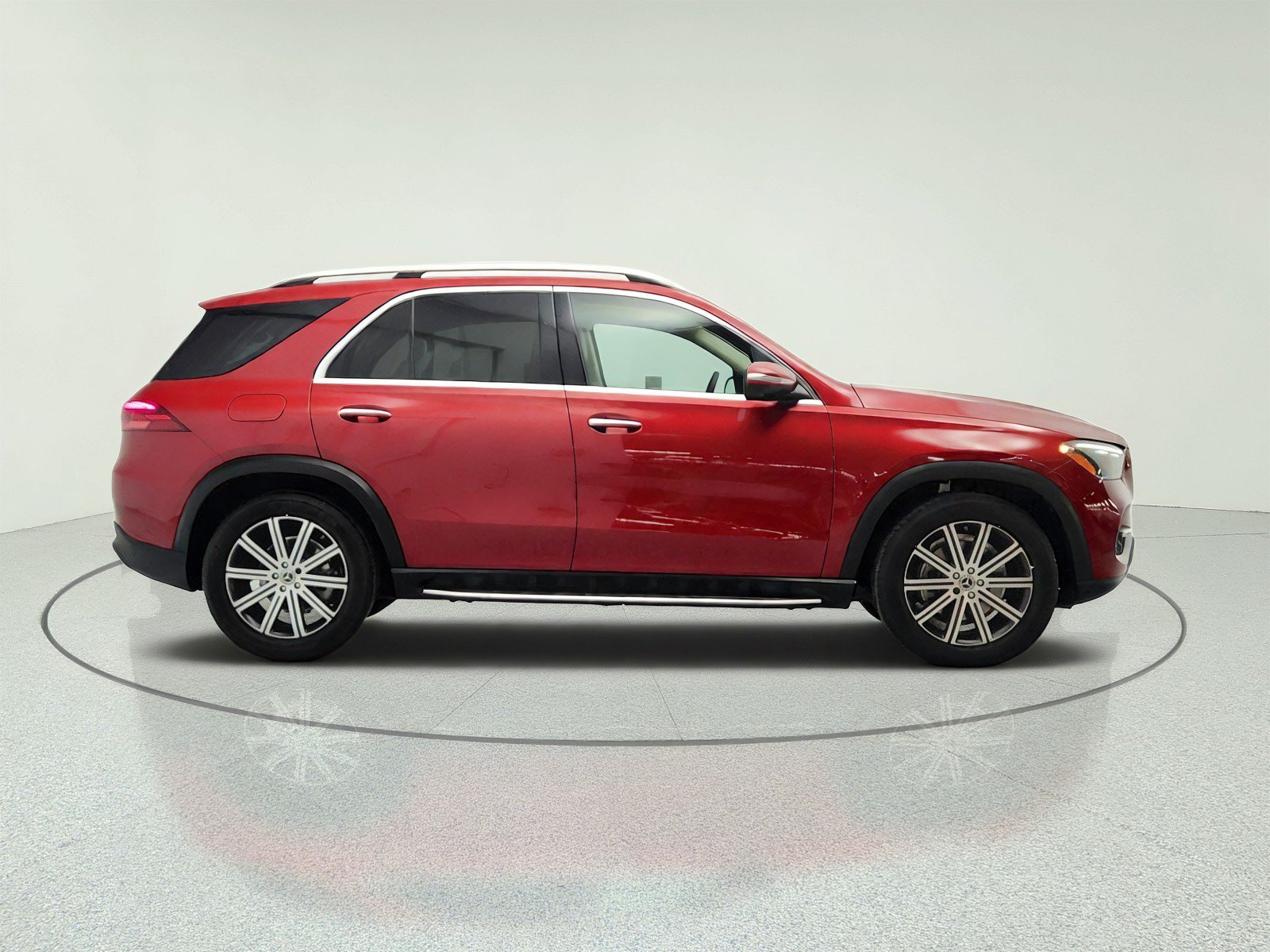 Used 2024 Mercedes-Benz GLE 350 4MATIC image 4