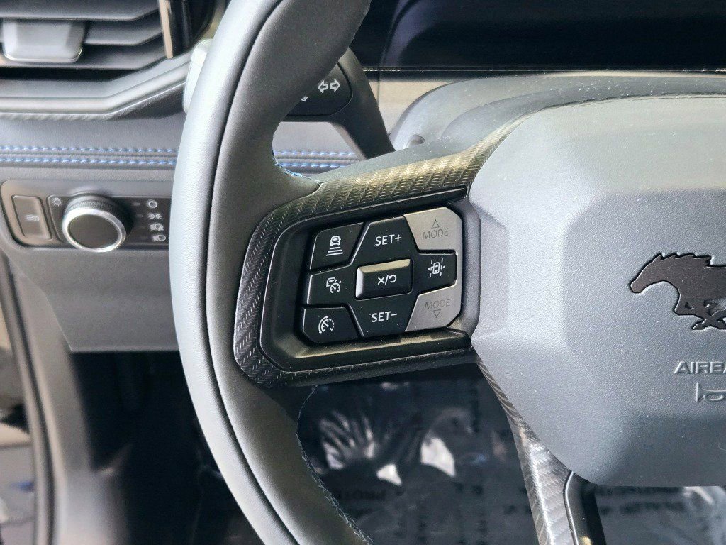 New 2025 Ford Mustang Dark Horse image 25