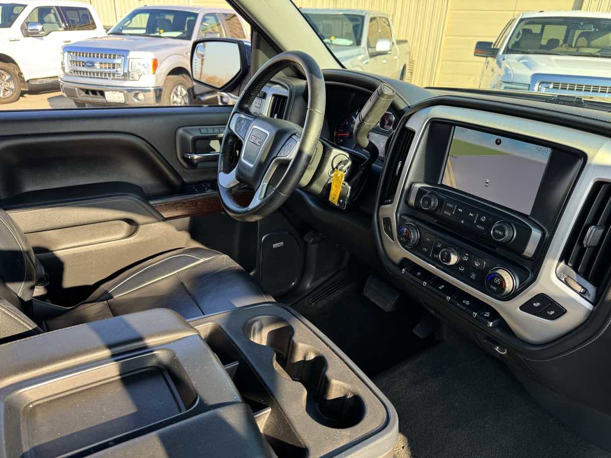 Used 2015 GMC Sierra 1500 SLT w/ SLT Crew Cab Value Package image 16