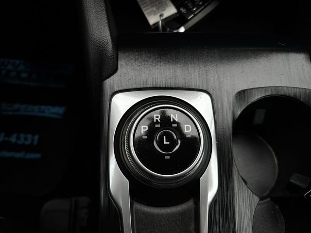 Used 2022 Ford Escape SE w/ Cold Weather Package image 16