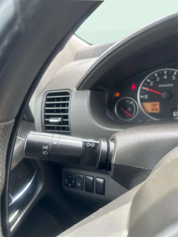 Used 2006 Nissan Pathfinder S AWD/4WD image 24