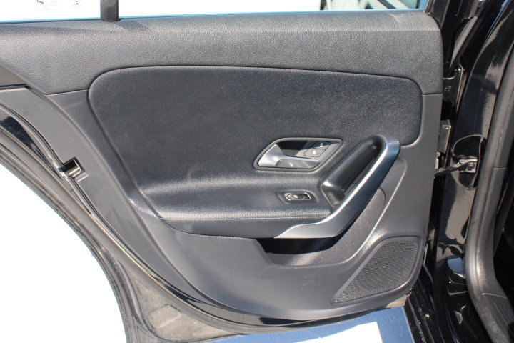 Used 2022 Mercedes-Benz A 220 image 12