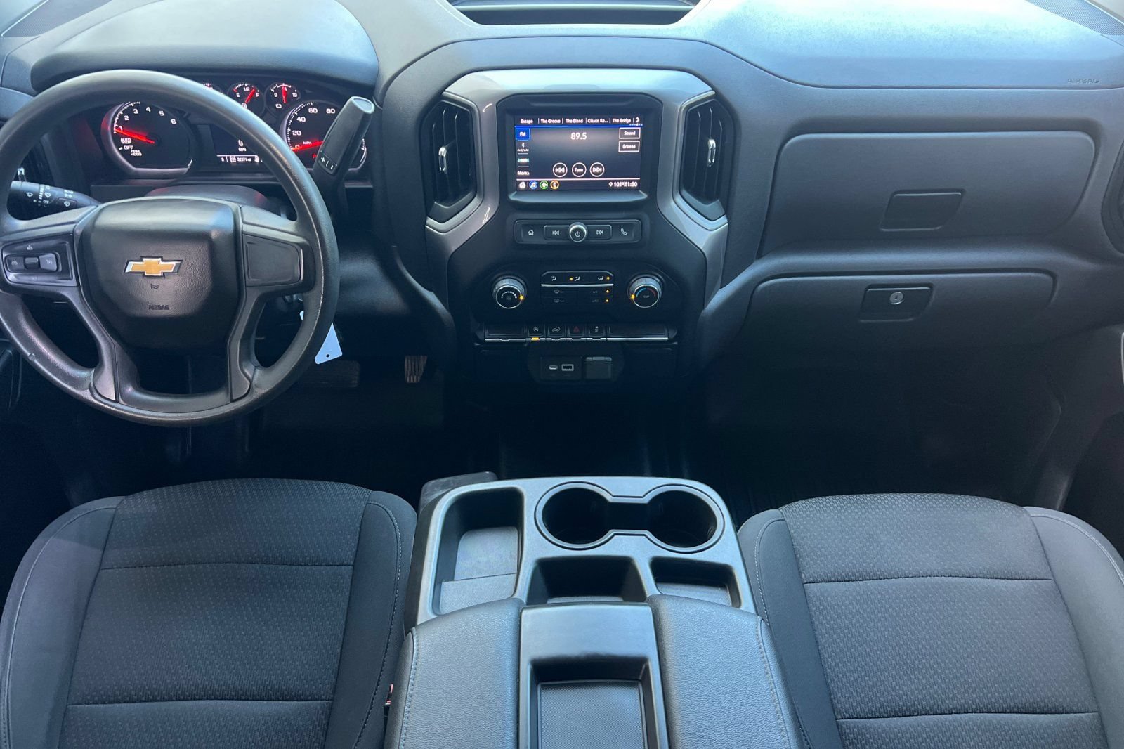 Used 2022 Chevrolet Silverado 1500 Custom w/ LPO, Dark Essentials Package AWD/4WD image 10