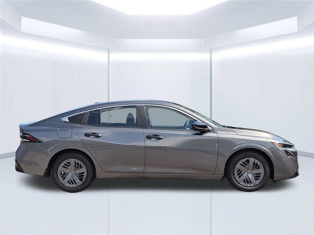 New 2027 Nissan Sentra S w/ Floor Mat Package FWD image 8
