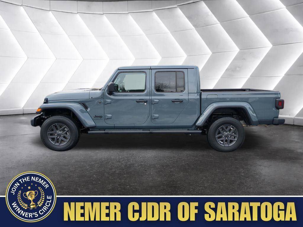 New 2026 Jeep Gladiator Sport image 4