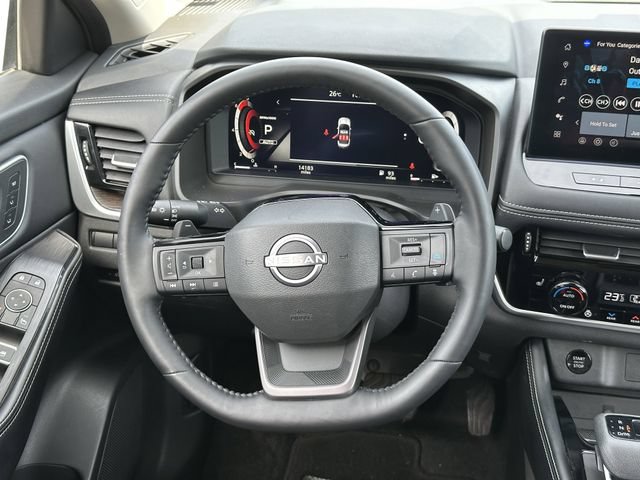 Certified 2025 Nissan Rogue Platinum w/ Platinum Premium Package AWD/4WD image 26