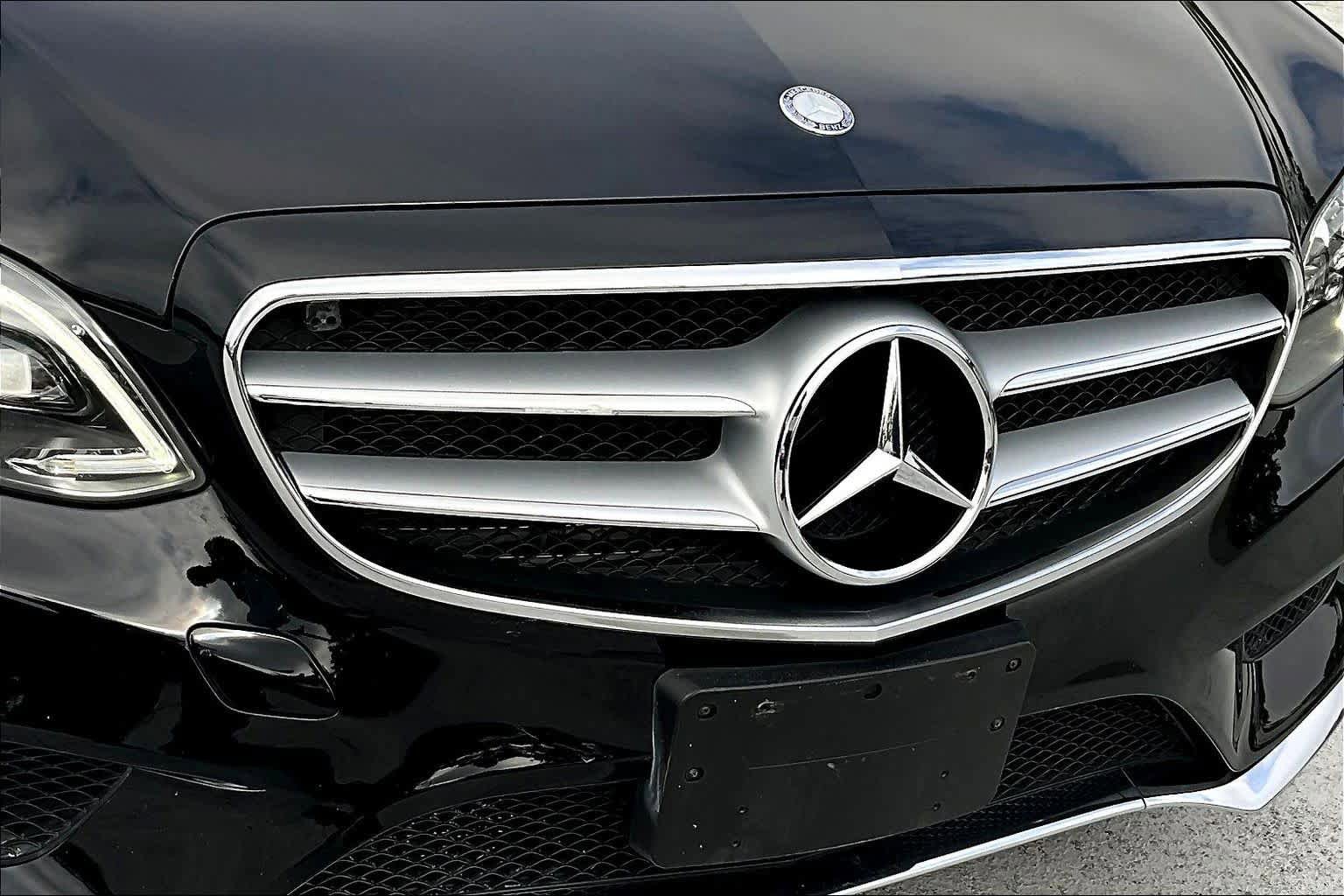 Used 2016 Mercedes-Benz E 350 4MATIC Wagon image 30