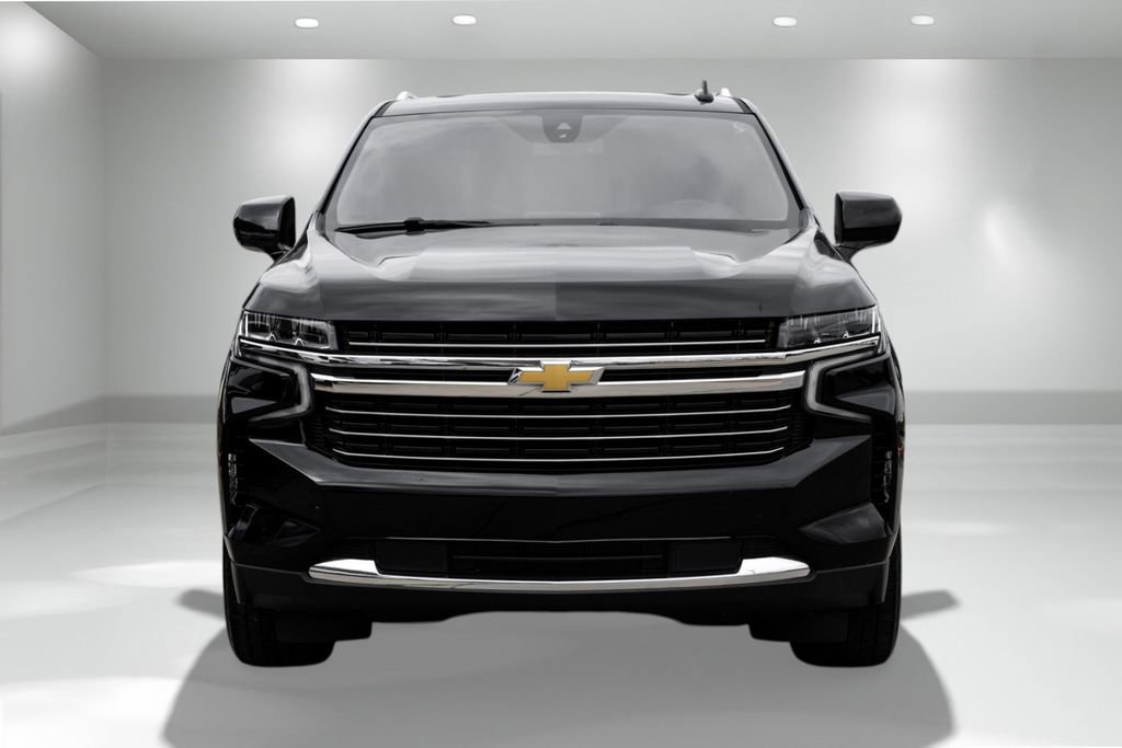 Used 2021 Chevrolet Suburban LT image 5