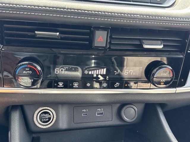Used 2021 Nissan Rogue SV AWD/4WD image 20
