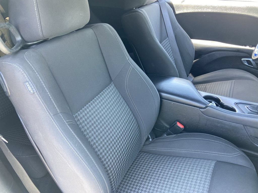 Used 2019 Dodge Challenger SXT RWD image 22