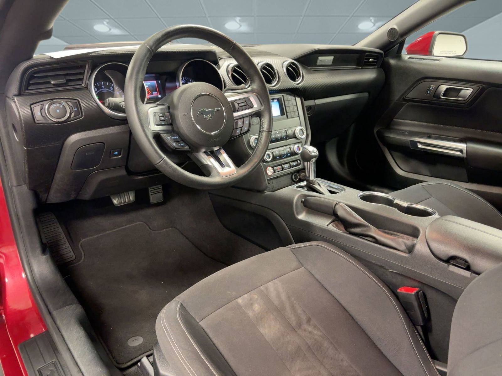 Used 2023 Ford Mustang EcoBoost image 27