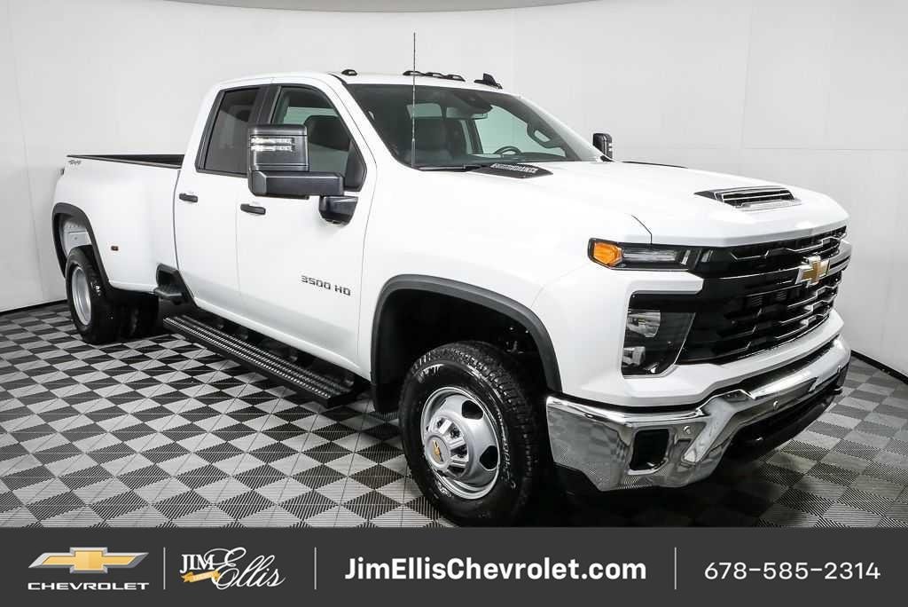 New 2026 Chevrolet Silverado 3500 W/T