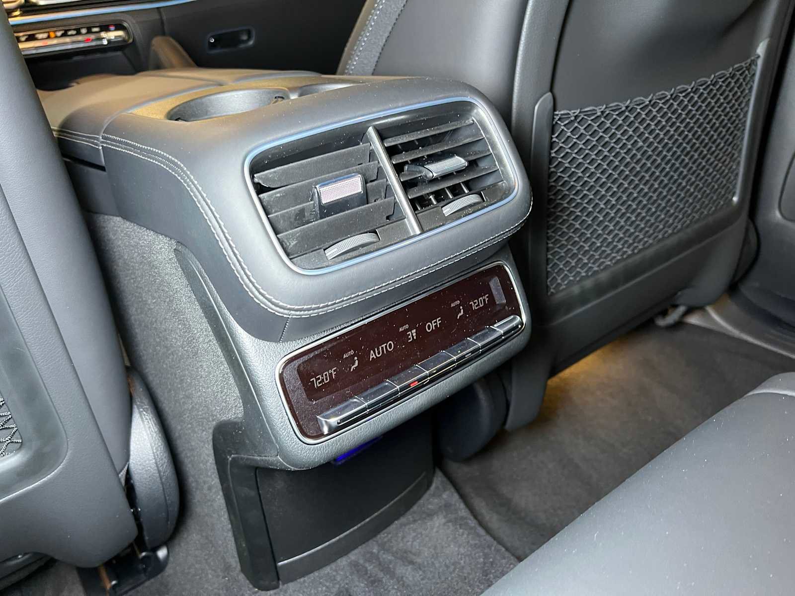 New 2025 Mercedes-Benz GLS 63 AMG 4MATIC image 21