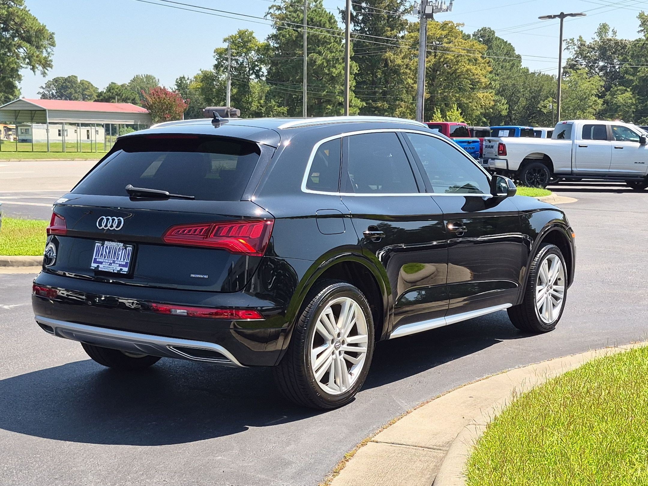 Used 2020 Audi Q5 2.0T Premium Plus AWD/4WD image 5