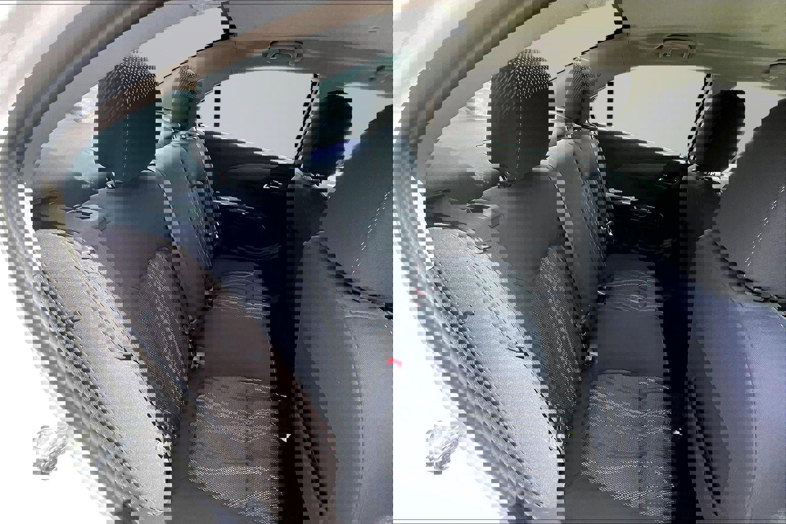 Used 2016 Chevrolet Sonic LT image 17